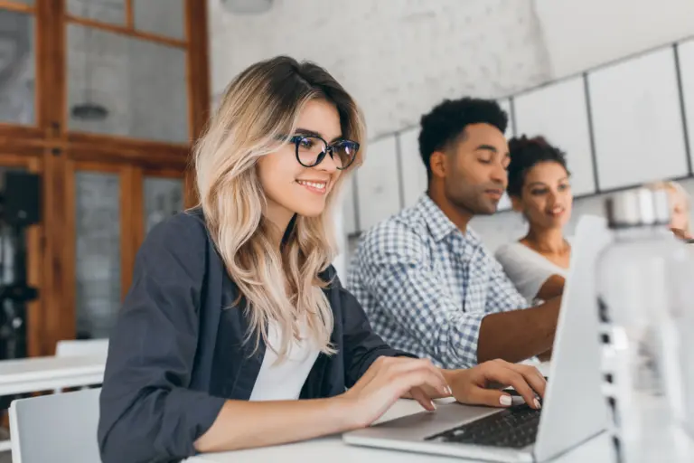 Carrefour, Danone e Sompo abrem inscrições para programas de estágio