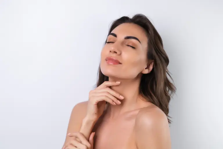 A vez dos peptídeos: Conheça o GHK-Cu, ativo que ganha espaço na estética por estimular regeneração natural da pele