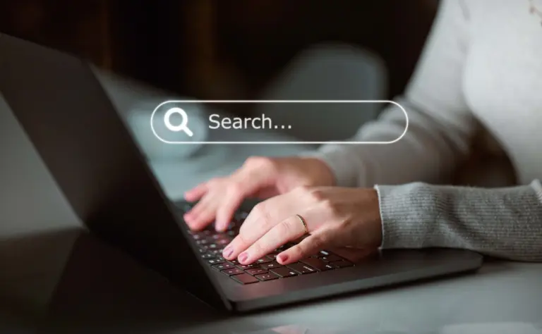 Estudo revela que sites e blogs são a principal fonte de informação de 42% dos brasileiros  