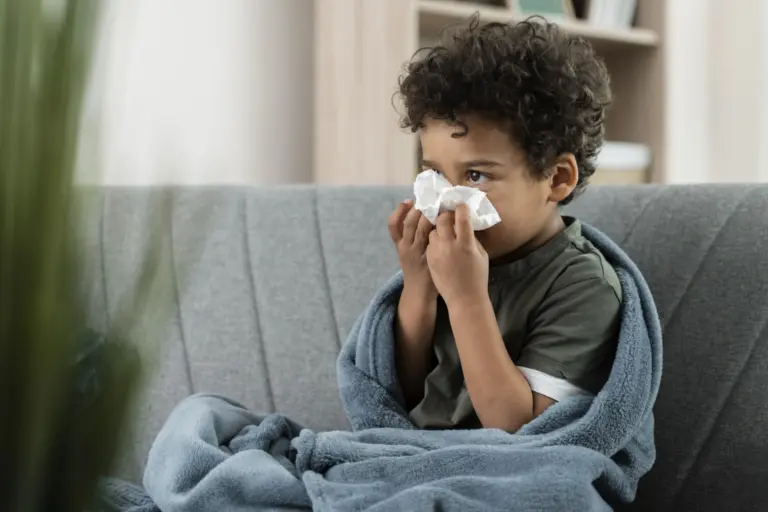 Clima seco, poluição e sono infantil: como o ambiente afeta a respiração das crianças