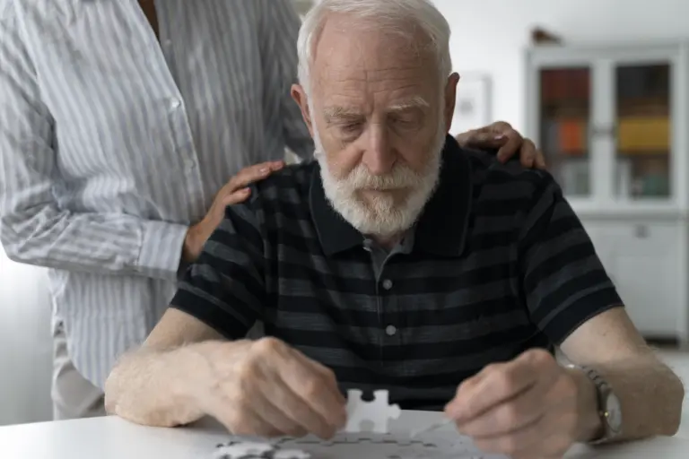Em que idade começa a doença de Alzheimer?