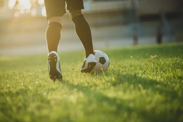 Pesquisa resgata hinos originais de clubes cariocas esquecidos pela história
