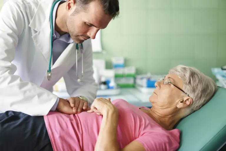 Teste menos invasivo pode ampliar diagnóstico precoce do câncer de intestino