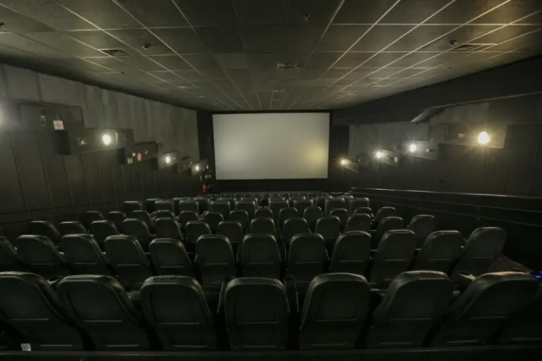 Mortal Kombat, Star Wars e Top Gun marcam programação de maio no cinema do RibeirãoShopping