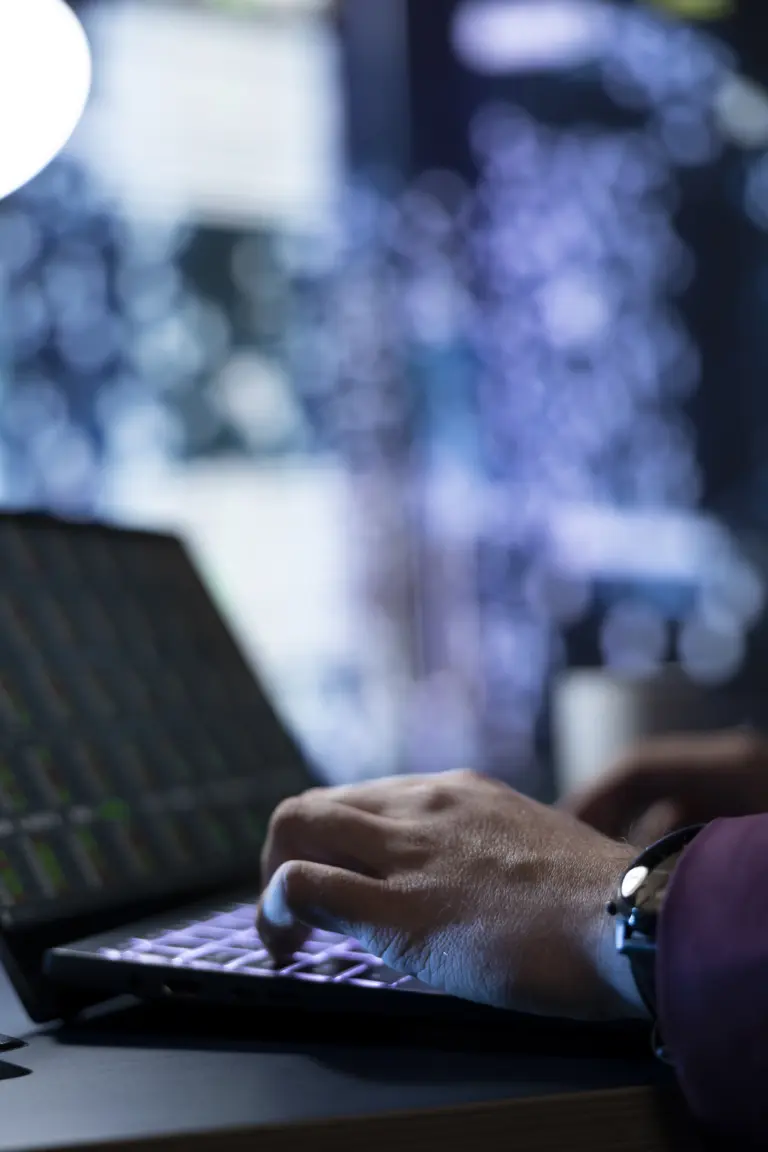 Tecnologia brasileira de inteligência em ameaças cibernéticas ajuda a antecipar ameaças reais na surface e dark web