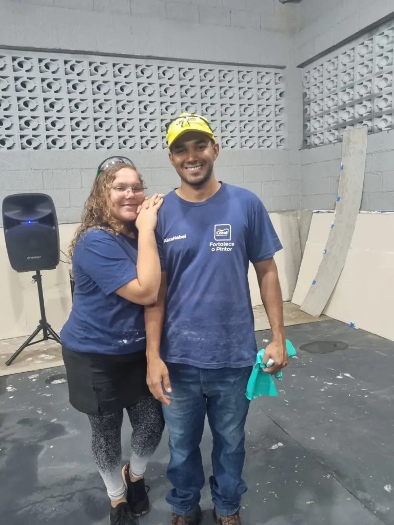Jovem autista supera dificuldades e encontra oportunidade de crescimento na construção civil