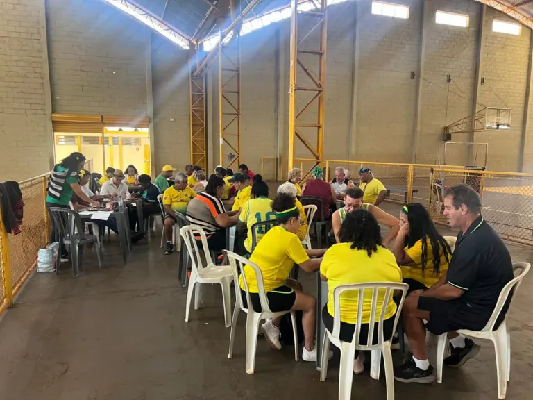 Circuito da Amizade promove integração e saúde para a melhor idade em Guaíra