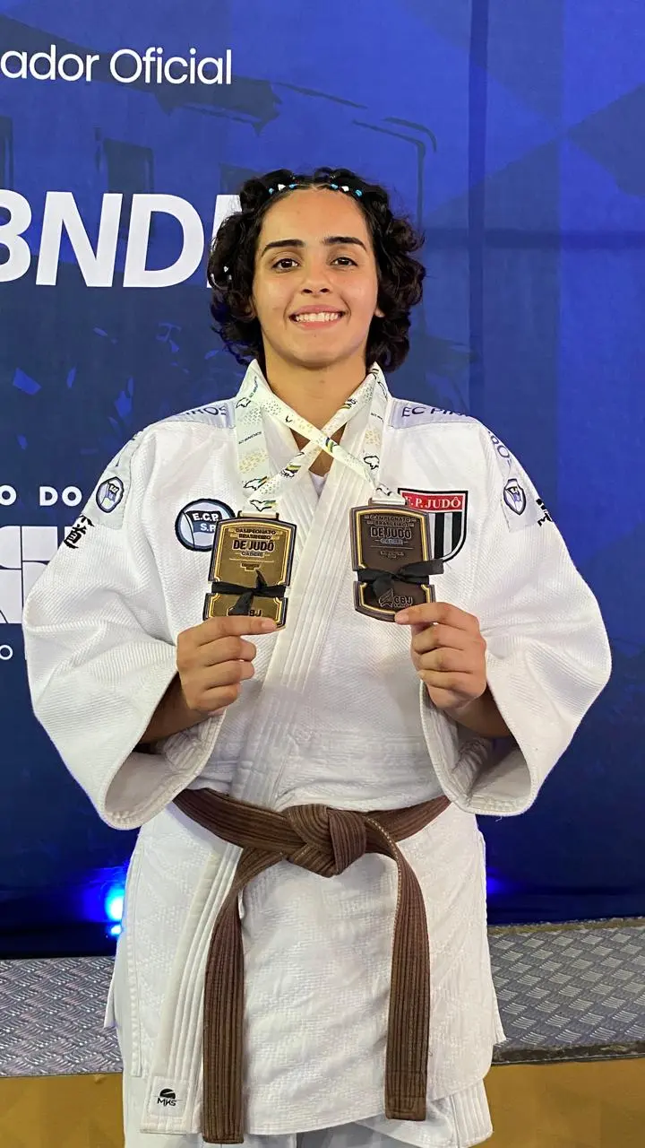 Yasmin conquista medalha no campeonato brasileiro sub-18, mantém liderança do ranking nacional e aguarda convocação para o mundial no Equador