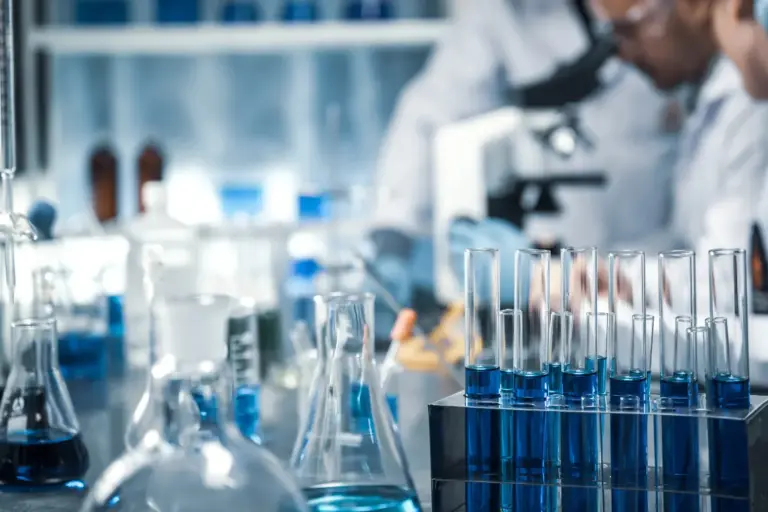 Novo medicamento dobra sobrevida em câncer de pâncreas e traz esperança aos pacientes