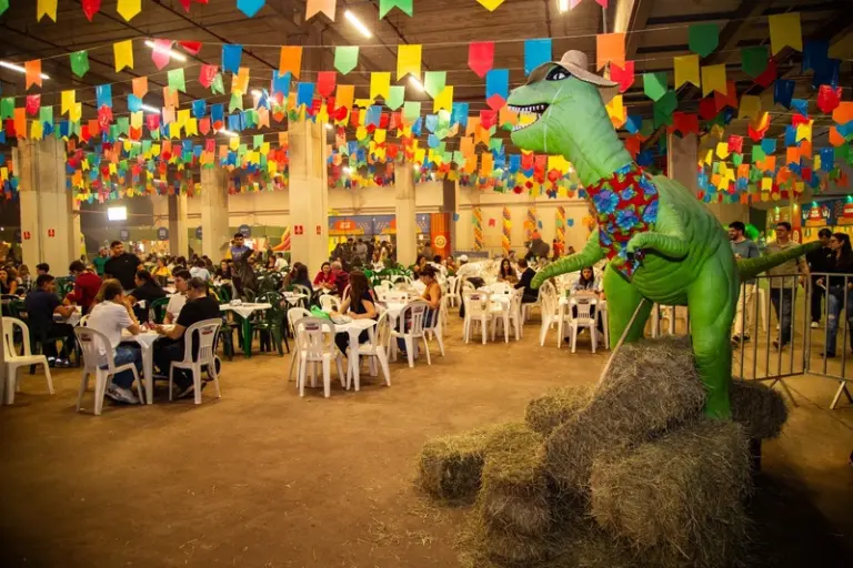 Torcida, diversão em família e café especial movimentam o fim de semana no Novo Shopping