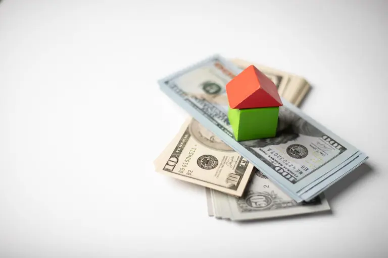 O que muda para brasileiros que investem em imóveis nos EUA após nova interpretação da Receita sobre LLCs?