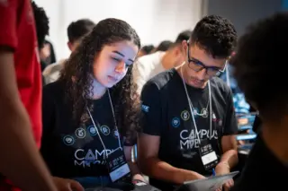 Participantes do Campus Mobile durante semana de imersão