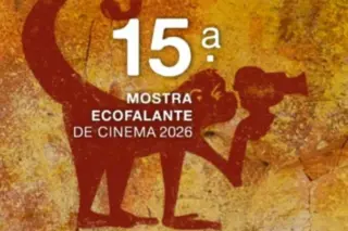 Fundo texturizado em tons de amarelo e laranja com silhueta marrom estilizada de um animal segurando uma câmera e o texto branco '15ª Mostra Ecofalante de Cinema 2026'.